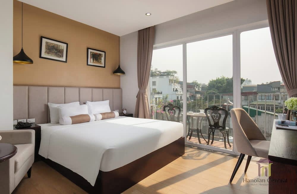 Hanoian Central Hotel & Spa 1
