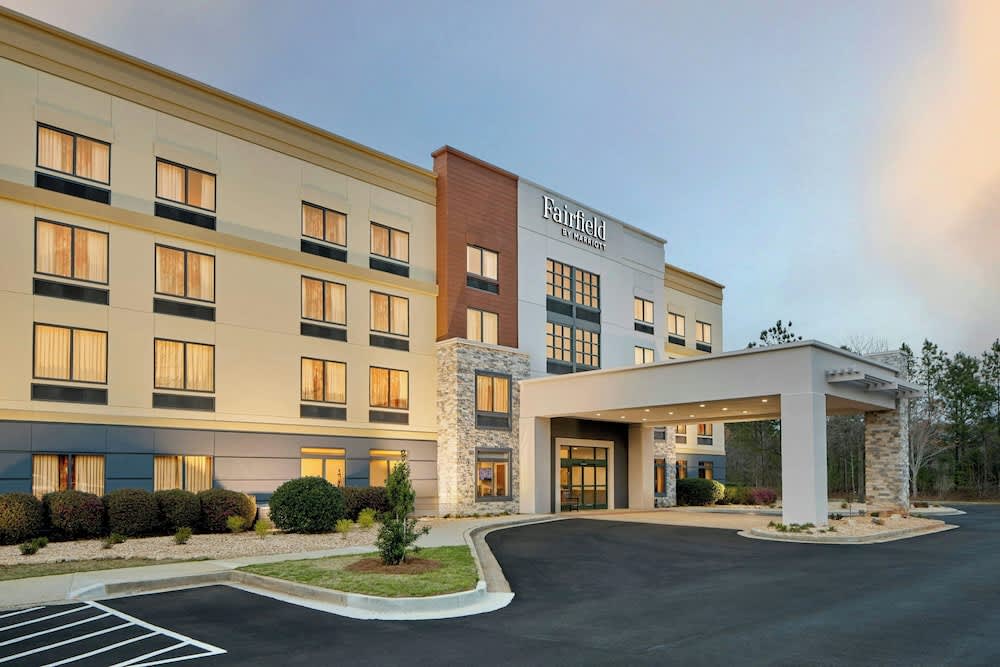 Fairfield by Marriott Inn & Suites LaGrange 1