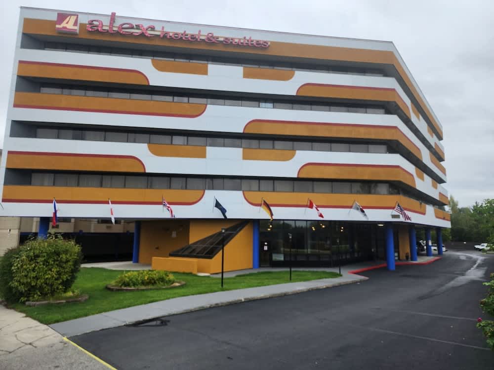 Alex Hotel and Suites Anchorage Airport 1