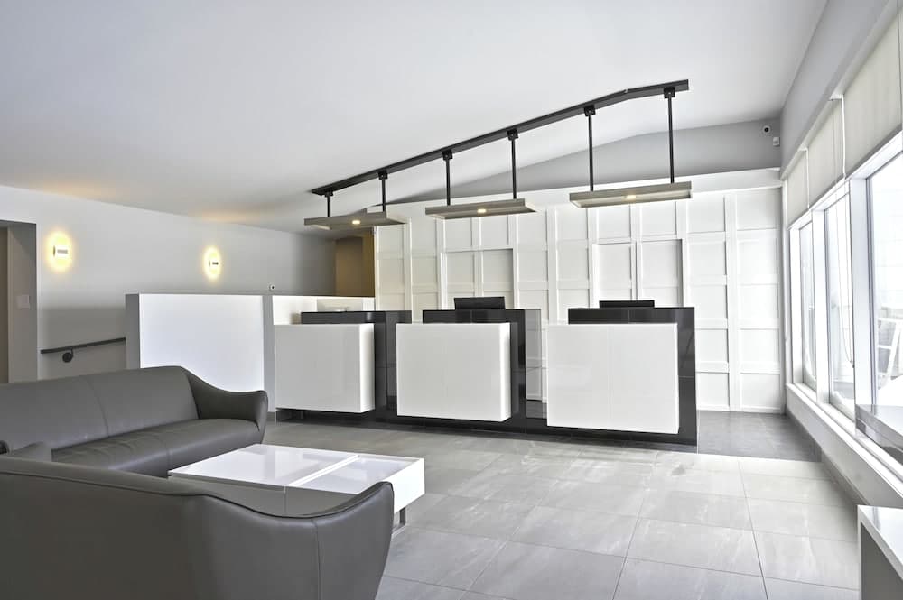 Repotel Levis 1