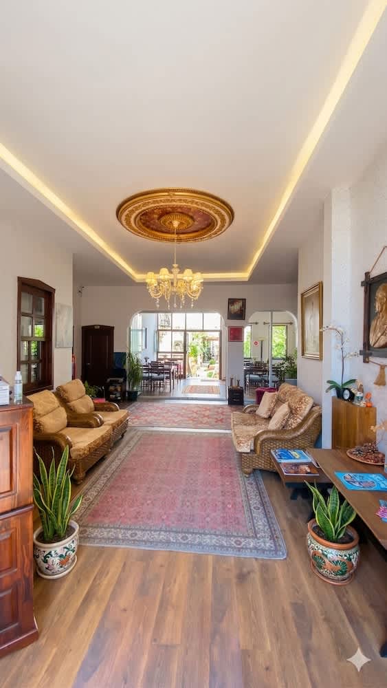 Kaleiçi Hotel 2