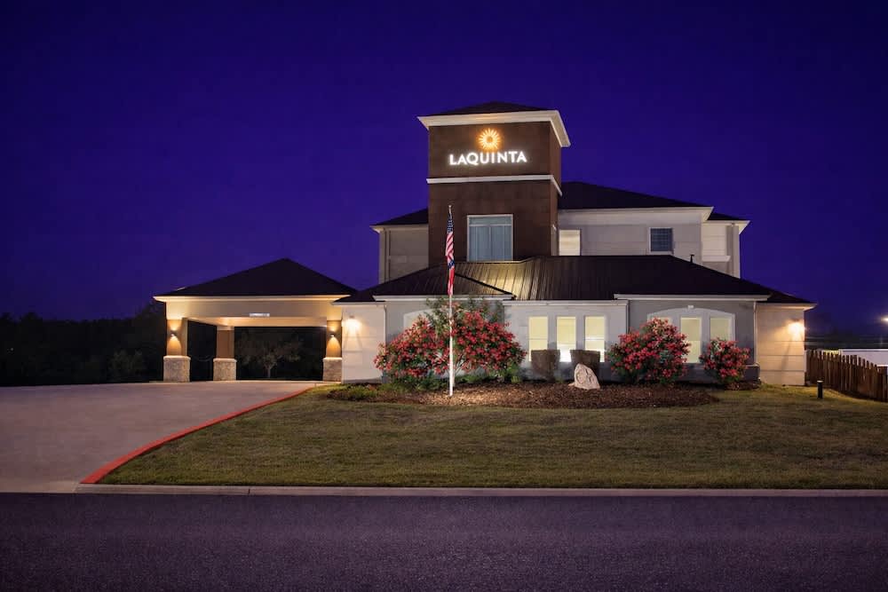 La Quinta by Wyndham Kerrville 1