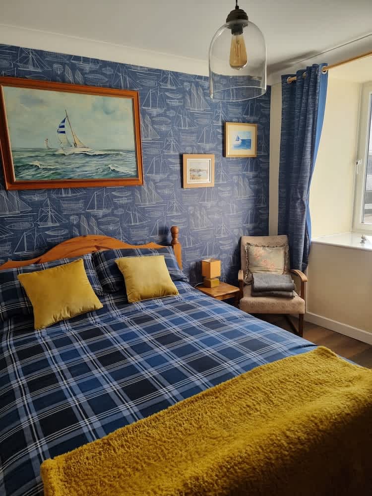 The Seafront Inn Holyhead 1