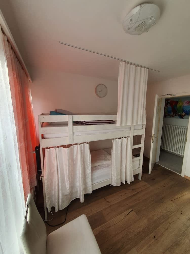 Viktoria Budget Hostel 2