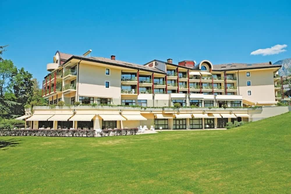 Hotel *** & Spa Vacances Bleues Villa Marlioz 1