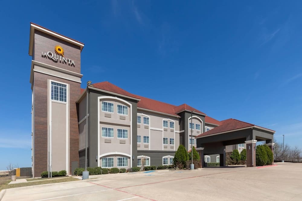 La Quinta Inn & Suites by Wyndham Kyle - Austin South 1