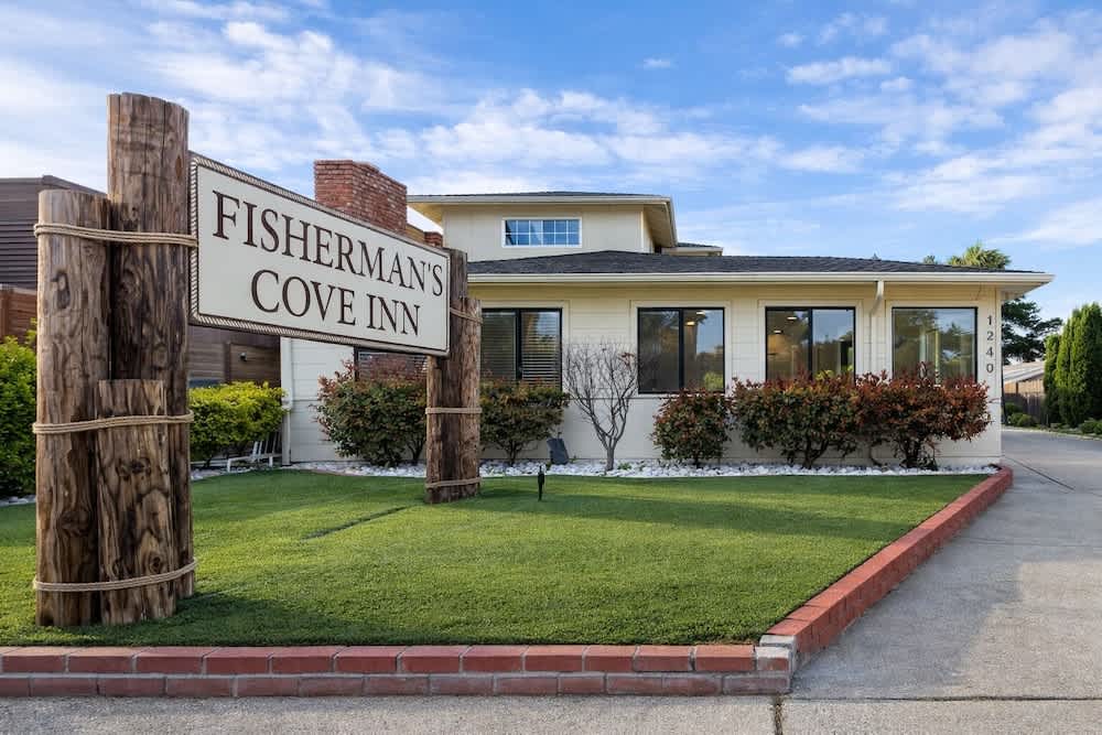 Fisherman's Cove Inn 1