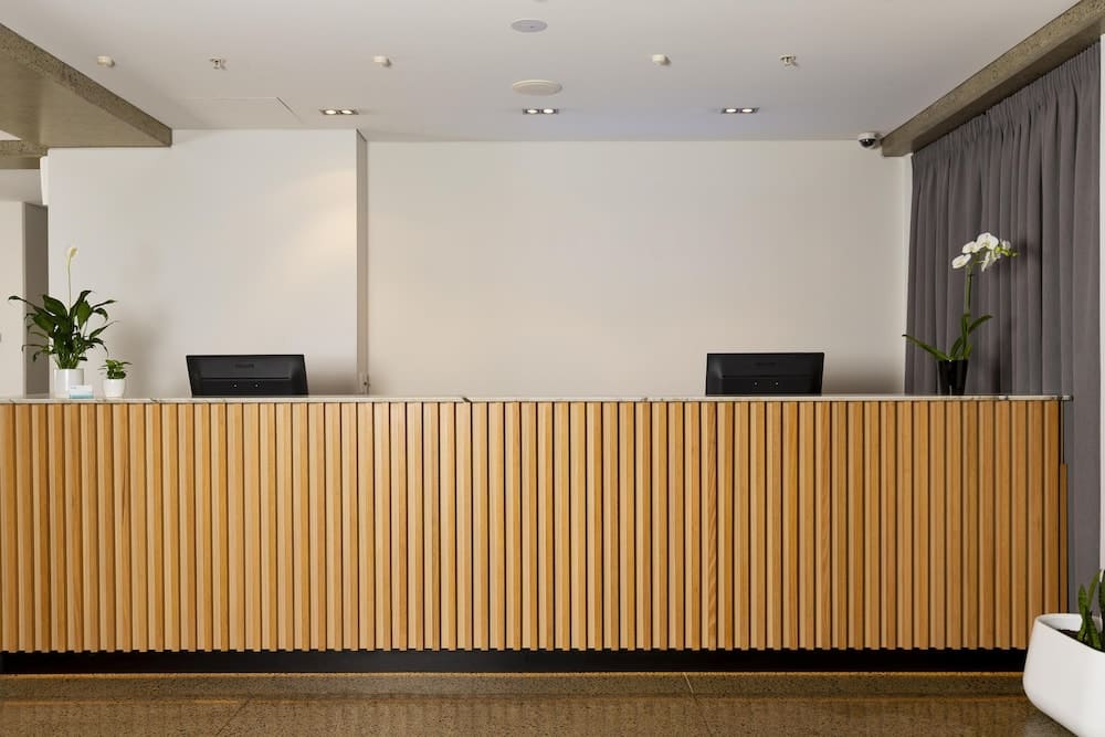 Oaks Auckland Hotel 2