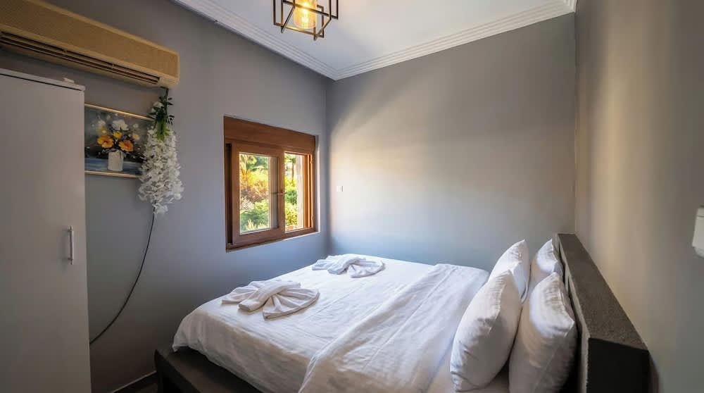 Stone House Foca Butik Otel 1