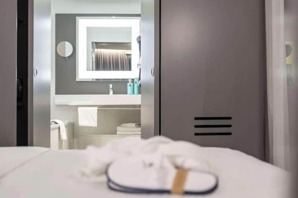 Novotel Suites Wien City Donau 1
