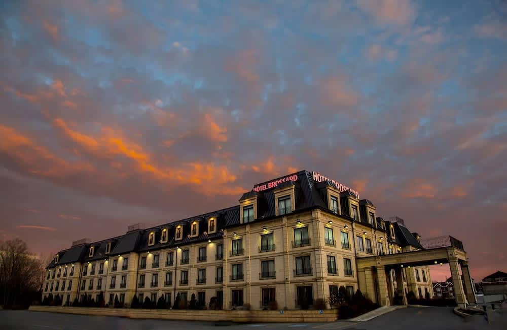 Hotel Brossard, an Ascend Collection Hotel 1