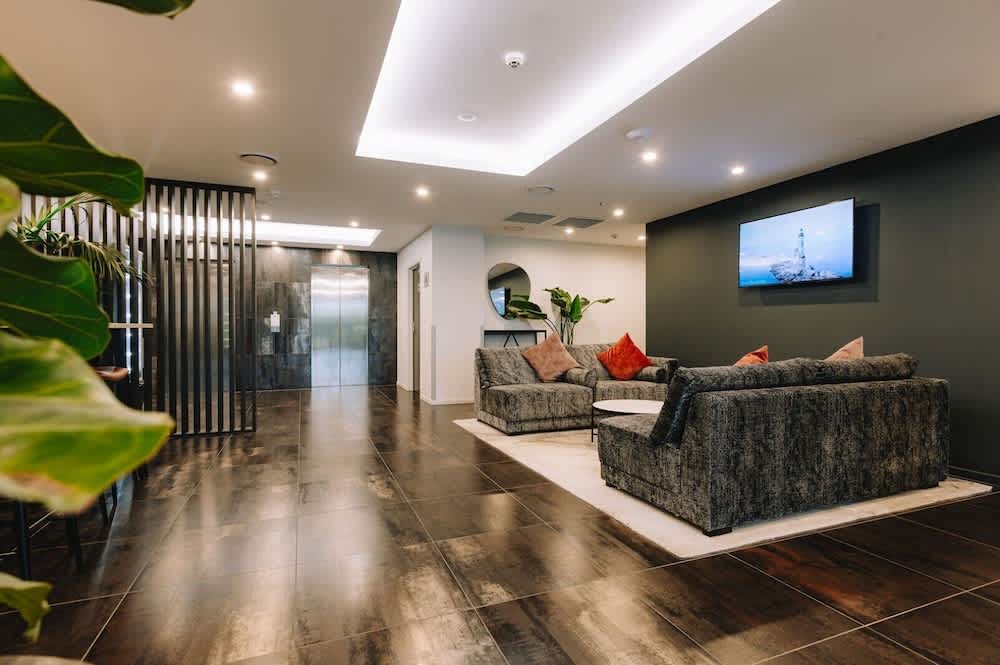 Ramada by Wyndham Newmarket Auckland 1