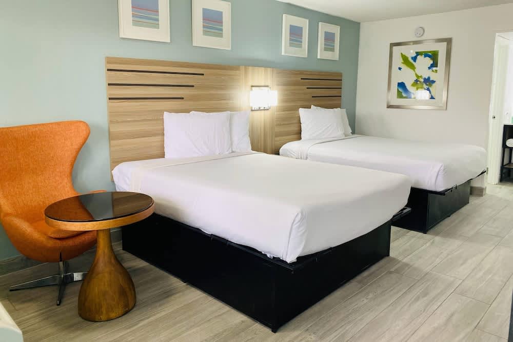 Rodeway Inn Clearwater - Central 1