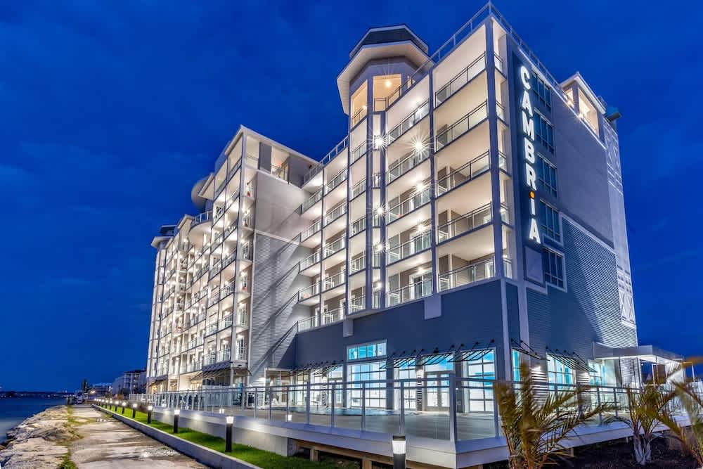 Cambria Hotel Ocean City - Bayfront 1