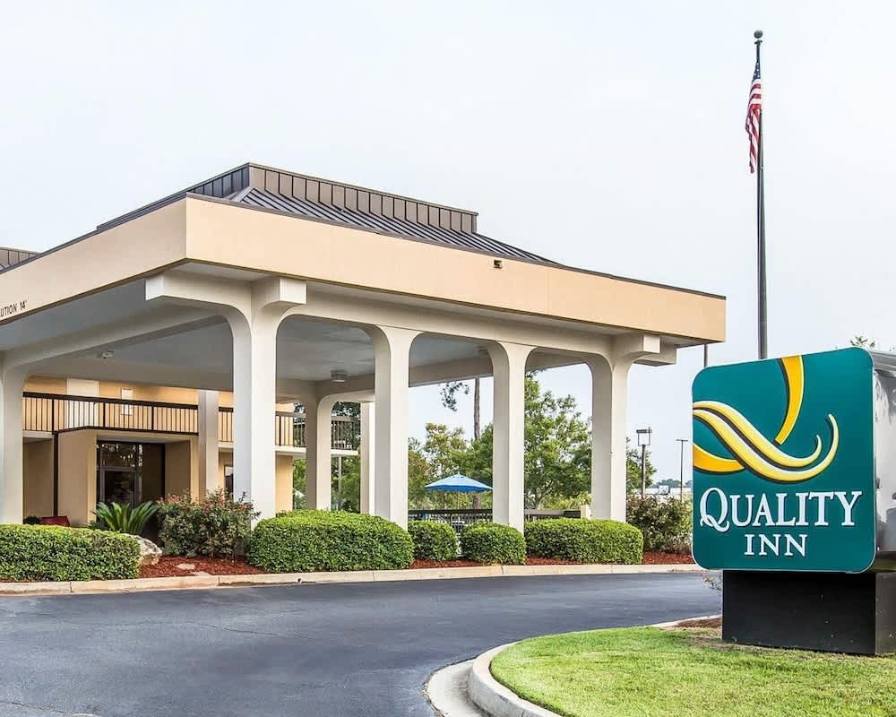 Quality Inn At the Mall - Valdosta 1
