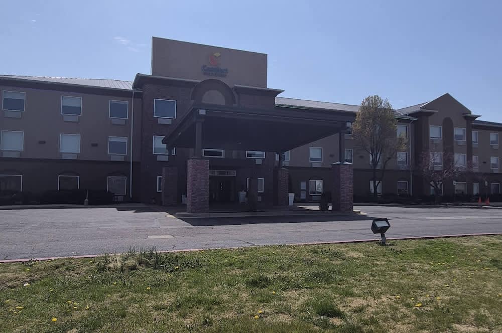Comfort Inn & Suites Miami - Route 66 1