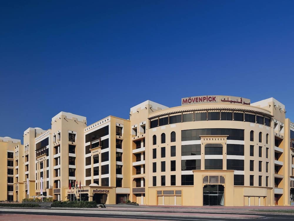 Mövenpick Hotel Apartments Al Mamzar Dubai 1
