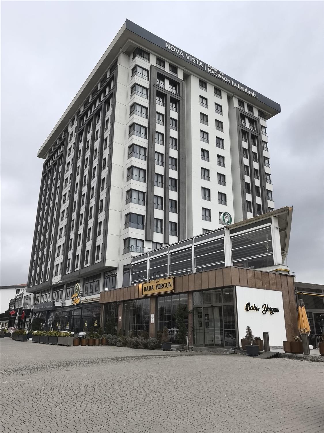 Nova Vista Deluxe & Suites a Member of Radisson Individuals 1
