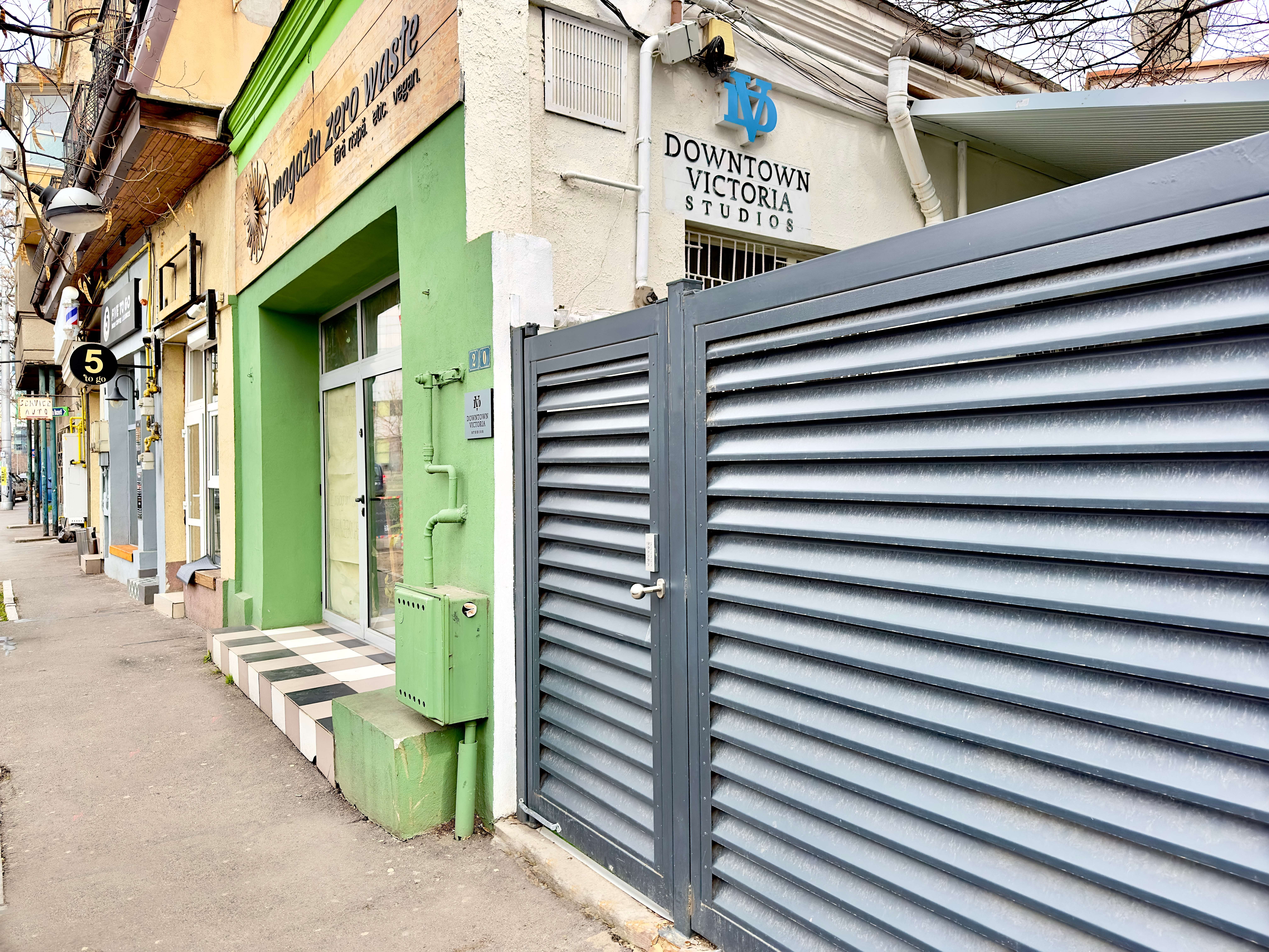 Downtown Victoria Studios 1