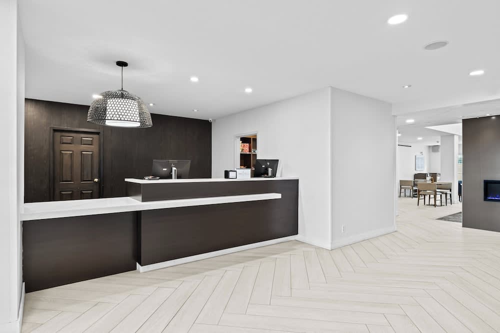 Staybridge Suites CALGARY AIRPORT by IHG 2