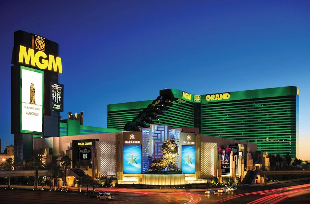 SKYLOFTS at MGM Grand 1