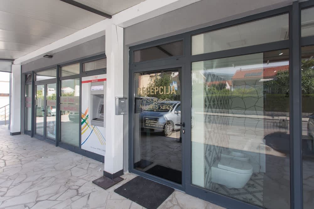 All Saints Suites B&B Kastela 2