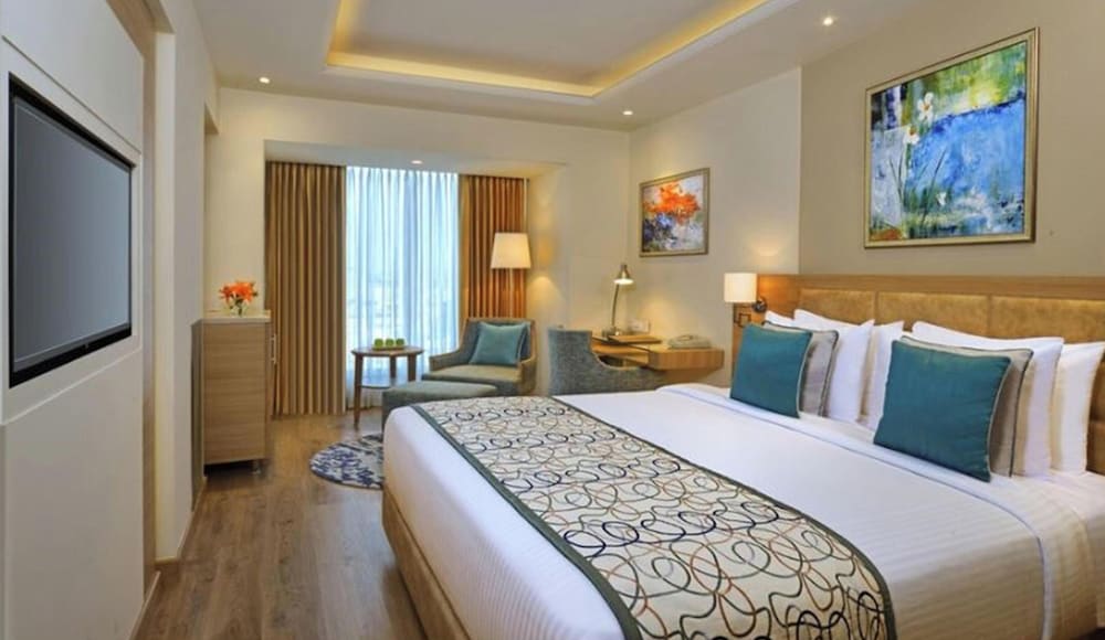Golden Sarovar Portico 1