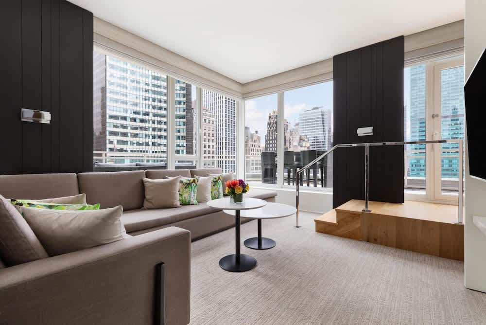 Andaz 5th Avenue, By Hyatt 1