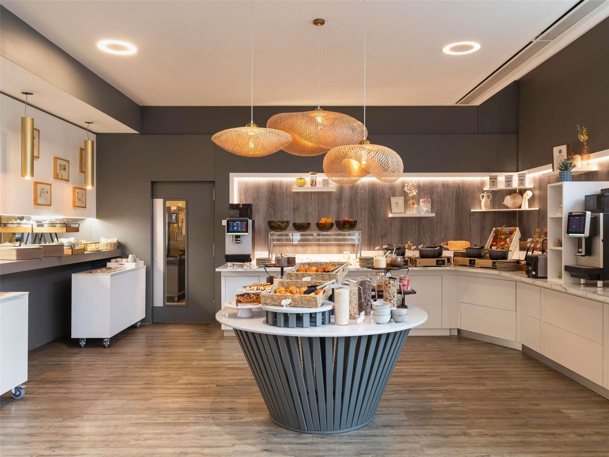 Novotel Suites Luxembourg 2