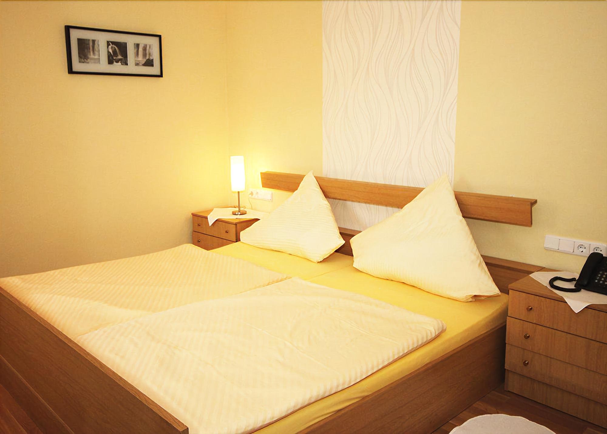 Landhotel Weinrich 2