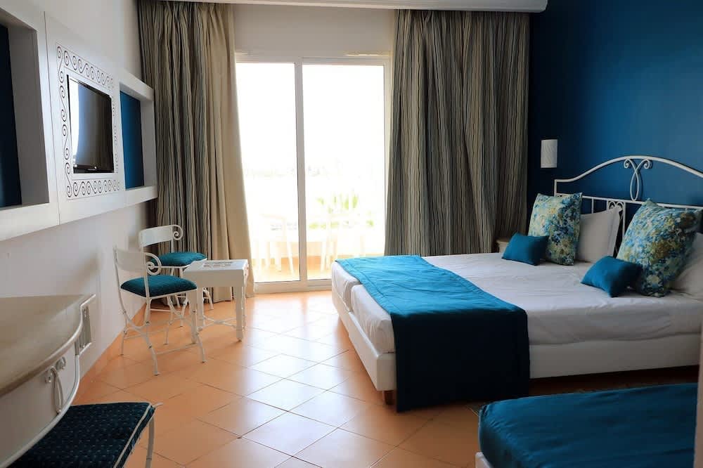 Riad Meninx 2