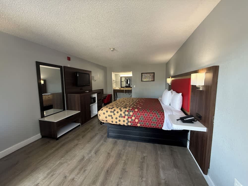 Econo Lodge Ruther Glen 1