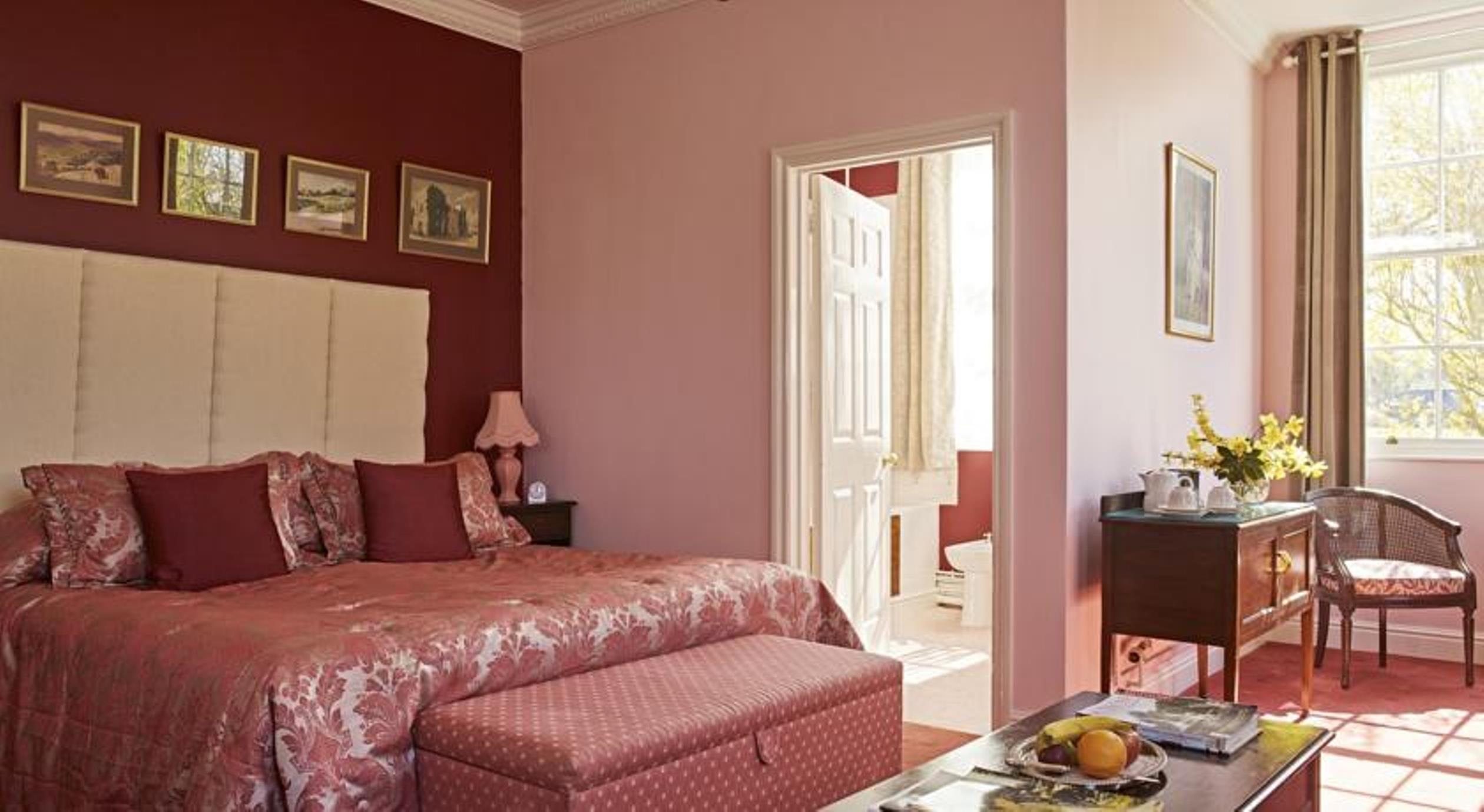 Corse Lawn House Hotel 2