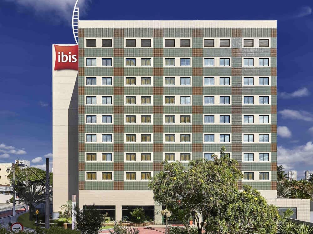 ibis Taubate 1