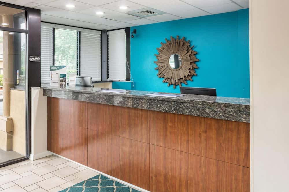 Econo Lodge Palm Coast Central 2