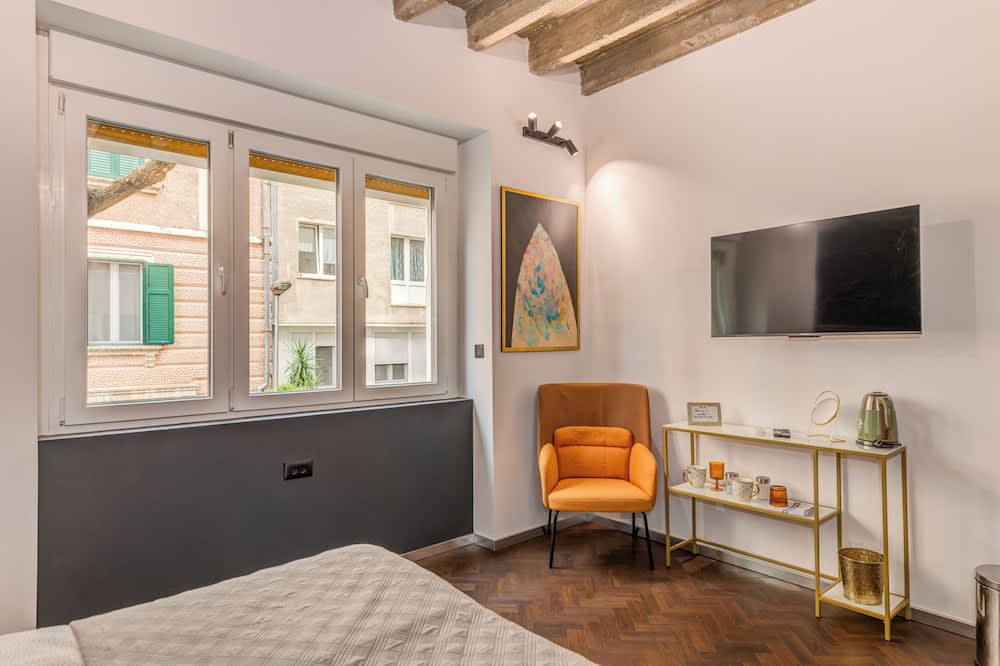 Booza 69 Luxury Rooms 2