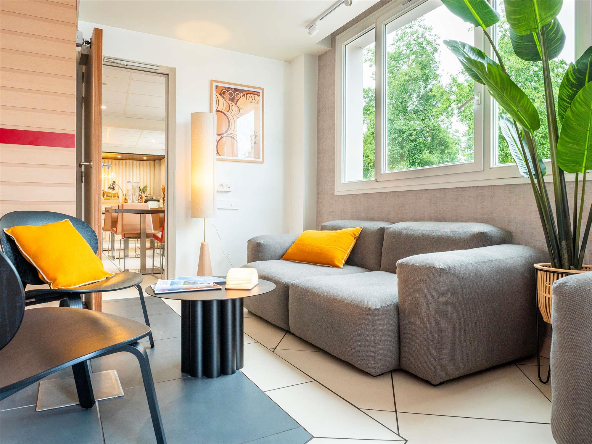 Hôtel Ibis Cognac Centre 1