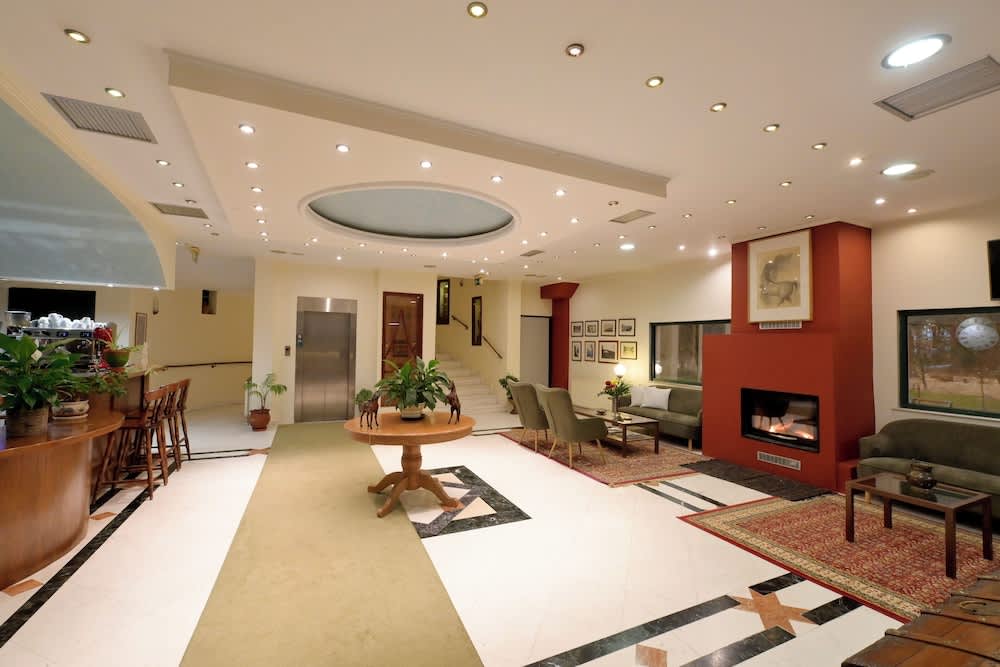 Agriani Hotel 2