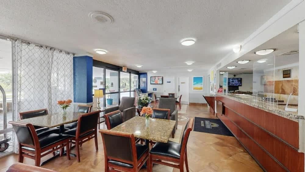 Days Inn by Wyndham Orlando Downtown 2