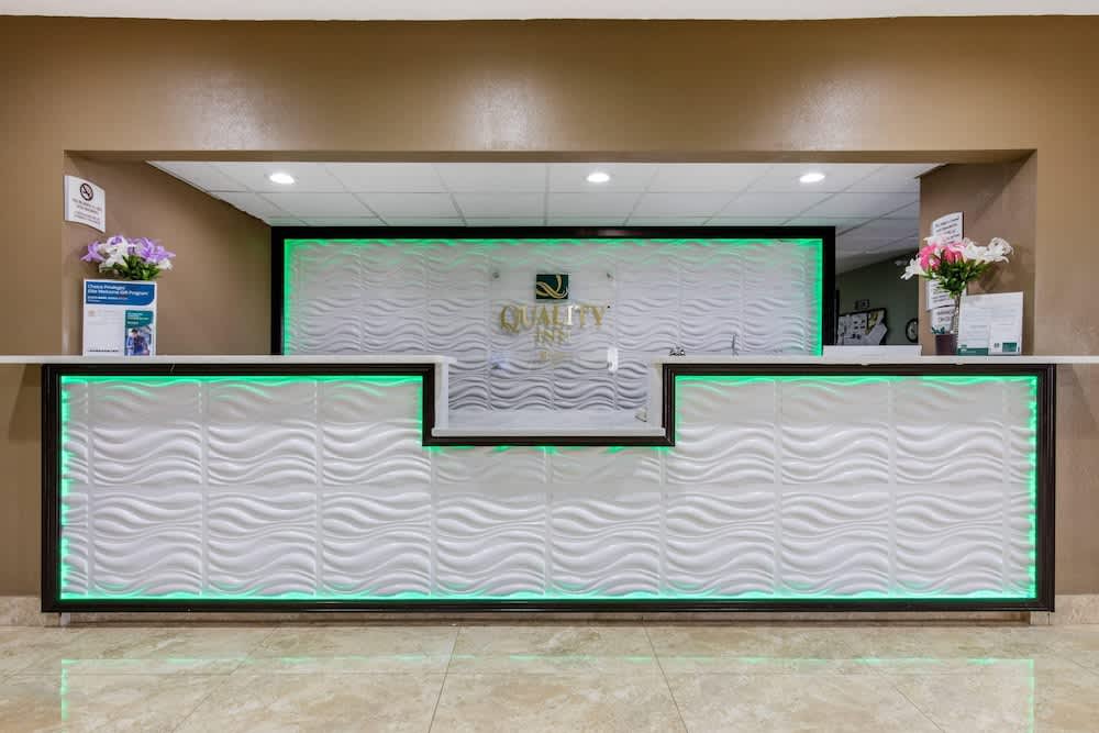 Quality Inn Cadiz 2