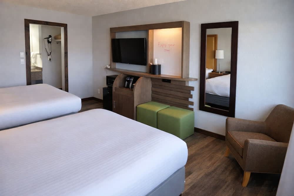 The Dalles Inn 1