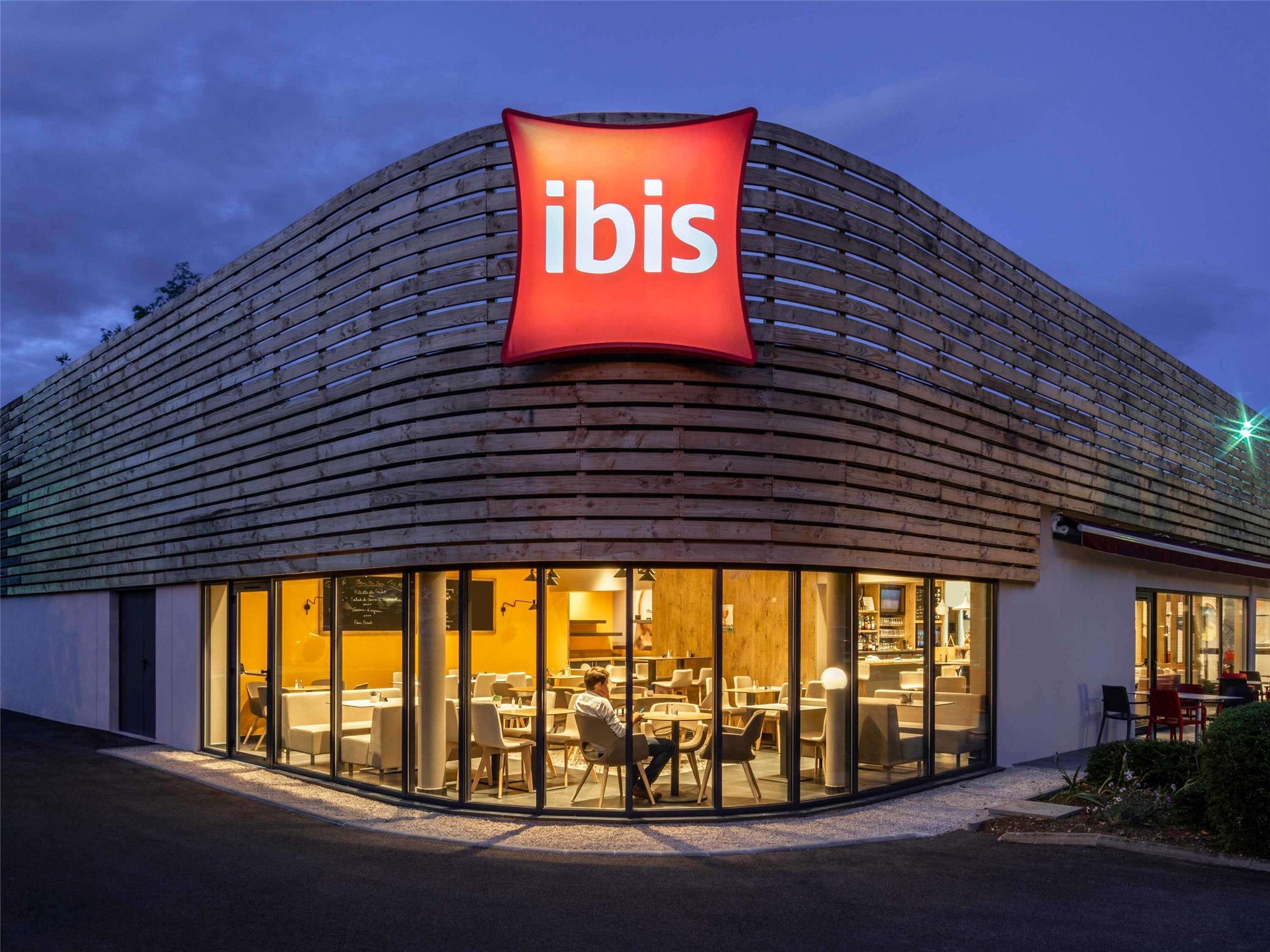 ibis Nuits Saint Georges 1