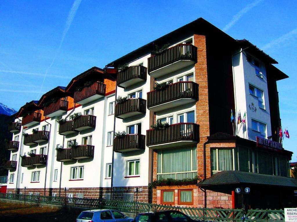 Hotel Andalo 1
