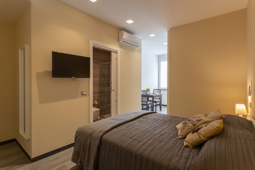 GuestHost - Le stanze di Carla! Con cucina e bagno privato 1