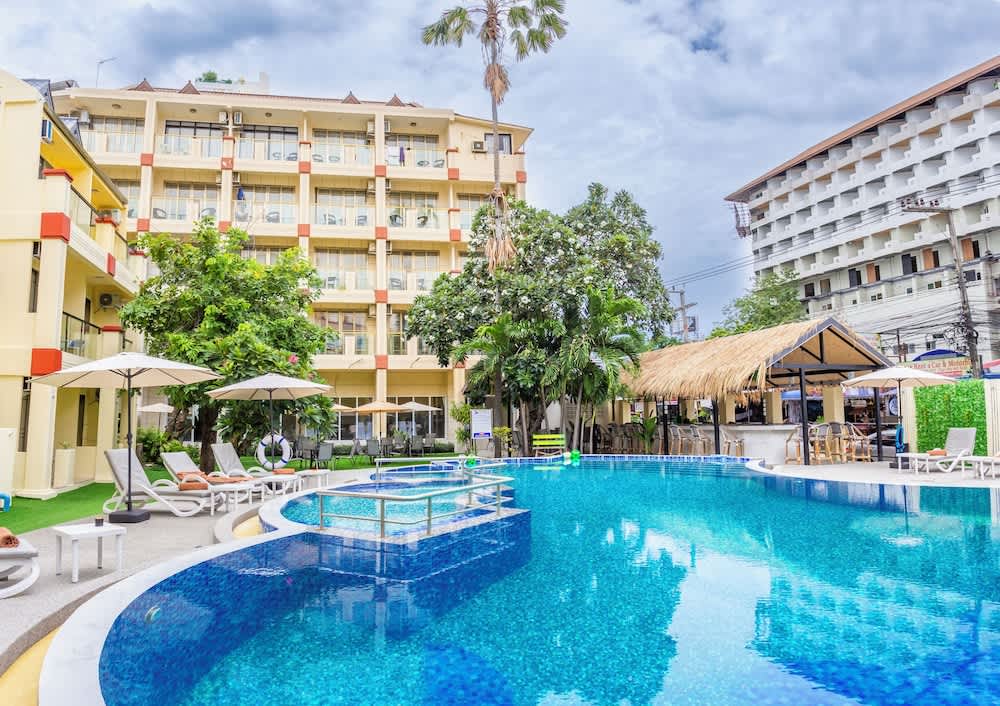 Mermaid Beach Resort 1