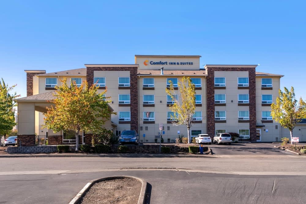 Comfort Inn & Suites Salem Northeast 1
