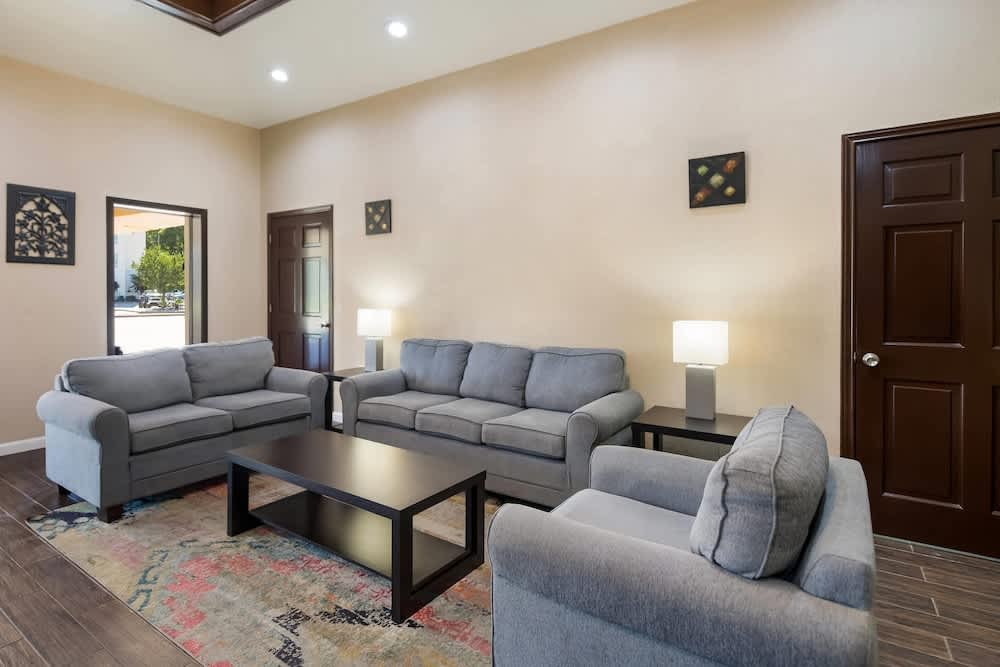 Quality Inn & Suites Lufkin 2