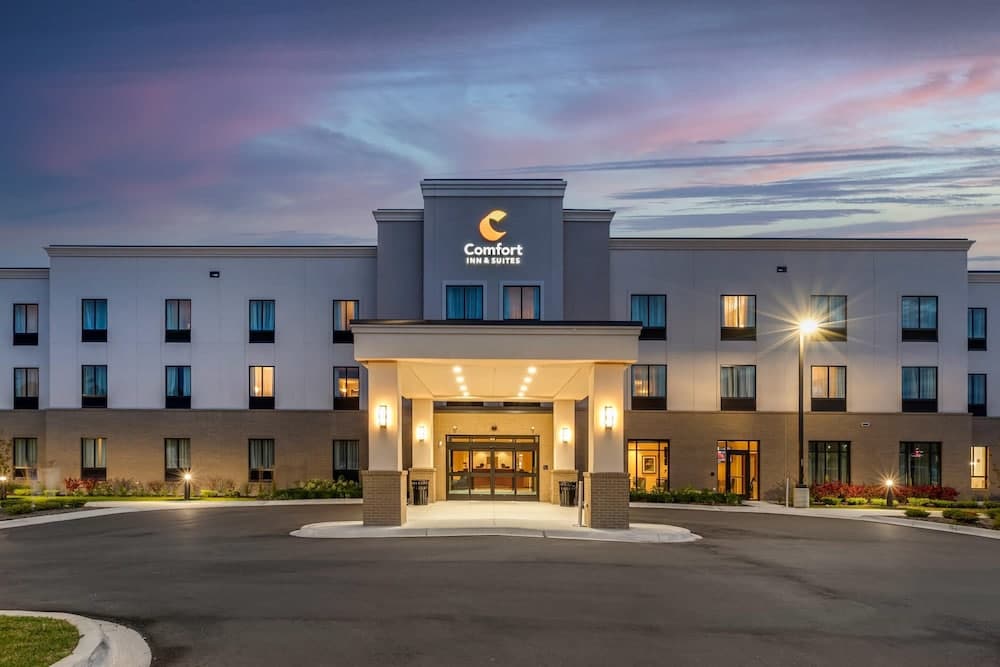 Comfort Inn & Suites Clarkston Pine Knob Area 1
