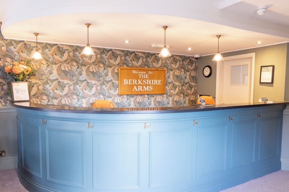 Berkshire Arms by Chef & Brewer Collection 2