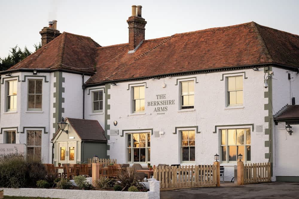 Berkshire Arms by Chef & Brewer Collection 1